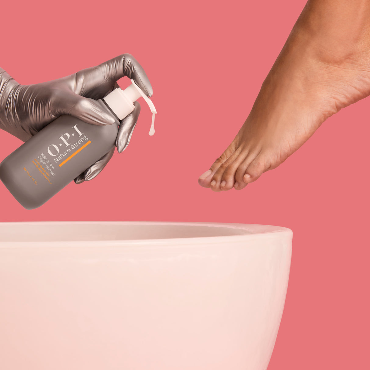OPI Nature Strong Nails & Skin - Pedi Soak 250ml Product Application For A Pedicure View