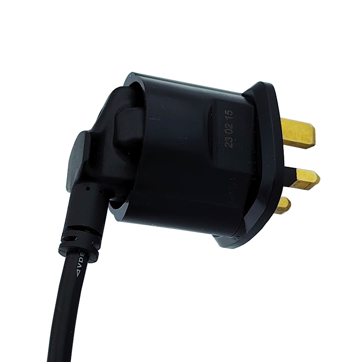 Schuko Euro Plug Socket To 13A 3 PIN UK Plug Adaptor Black Demo Connected View