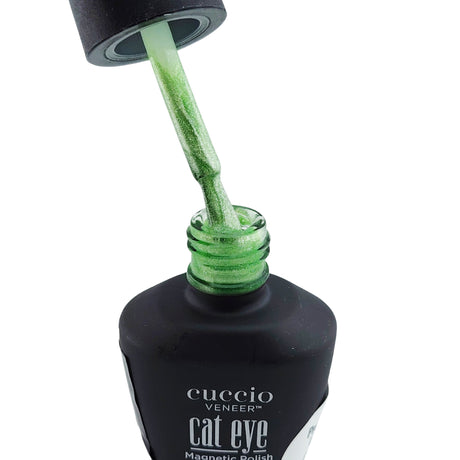 Cuccio Veneer Cat Eyes Magnetic Gel Polish 13ml - Cat-Itude Colour Demo